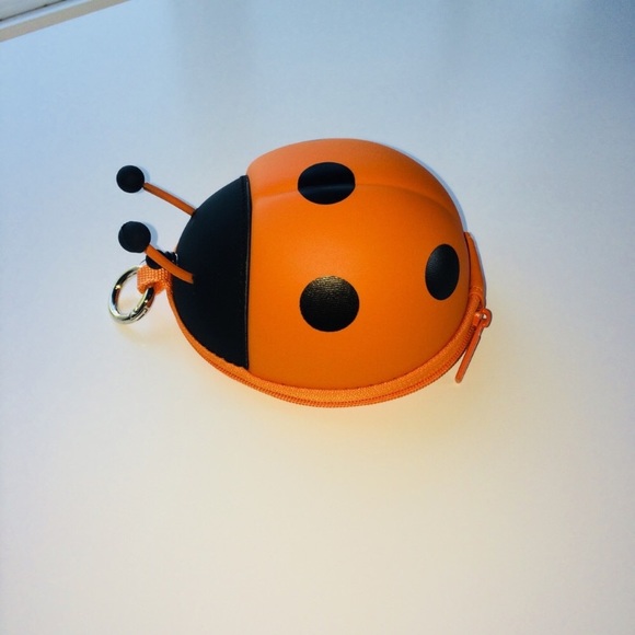 Earbud & Keyholder 🐞 ladybugs - Picture 4 of 7
